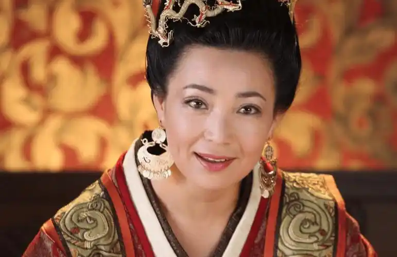 吕后诛杀功臣后妃,为何司马迁还把她列入帝王纪,她魅力何在?