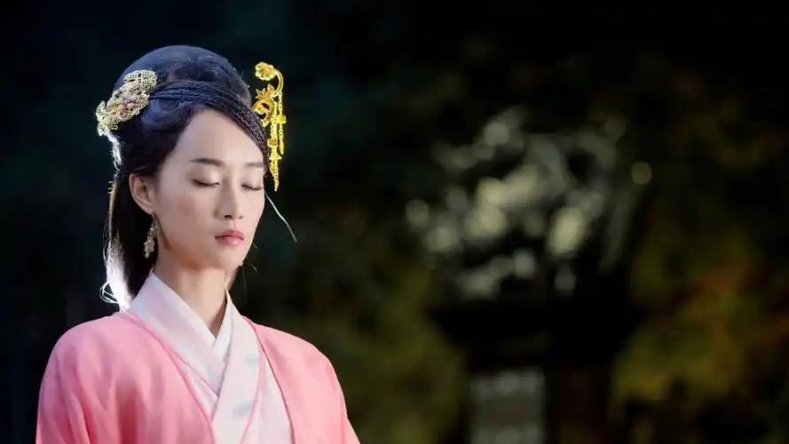 蓝盈莹《山海经之赤影传说》唯美剧照图_高清图集_新浪网