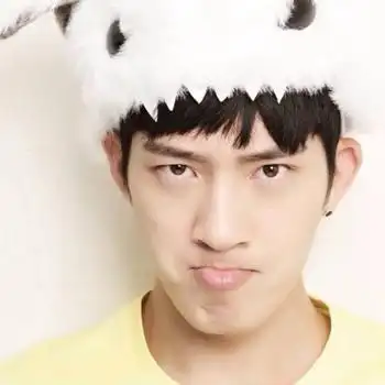 阳光小鲜肉井宝井柏然的帅气头像图片