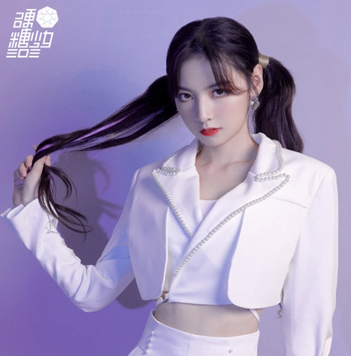 硬糖少女303创4总决赛造型新歌首秀全员双马尾好飒