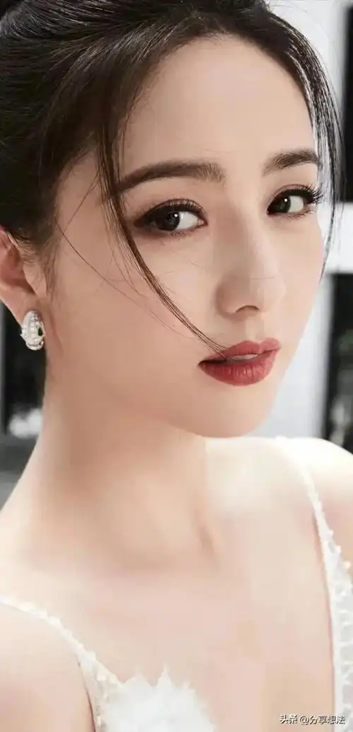 佟丽娅明星壁纸30