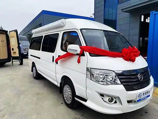 国产便宜小型金旅小海狮房车厂家配置及报价