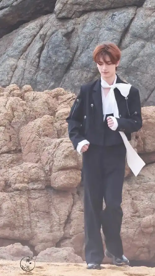 时代少年团-丁程鑫#丁程鑫这是我的岛#in marrmo 流苏古钱币西装