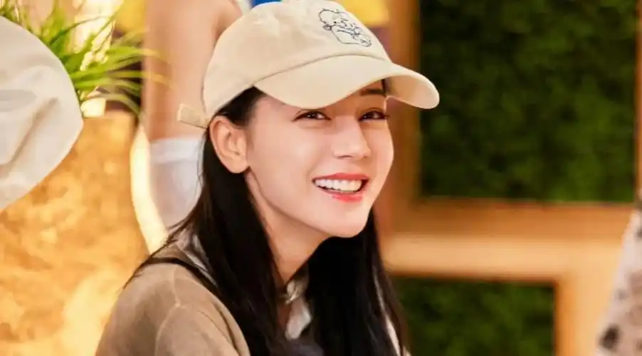 说说综艺丨花儿与少年丝路季迪丽热巴i人音乐节尴尬站桩性格内向不