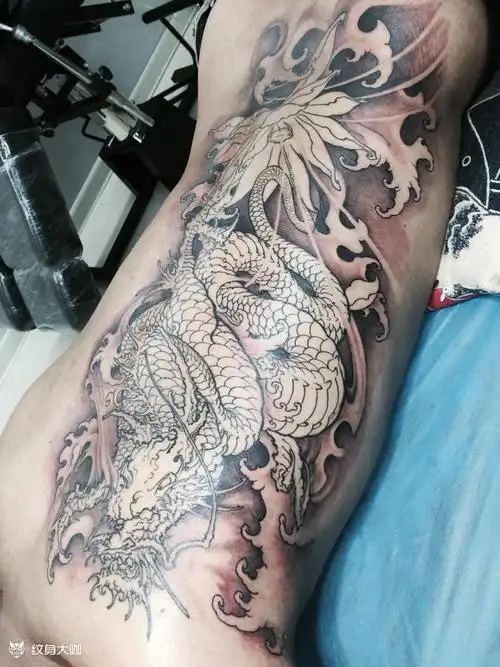 半背龙_纹身图案手稿图片_千手的纹身作品集