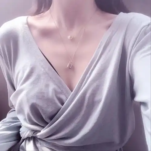 女生漂亮的锁骨是否对男生具有吸引力