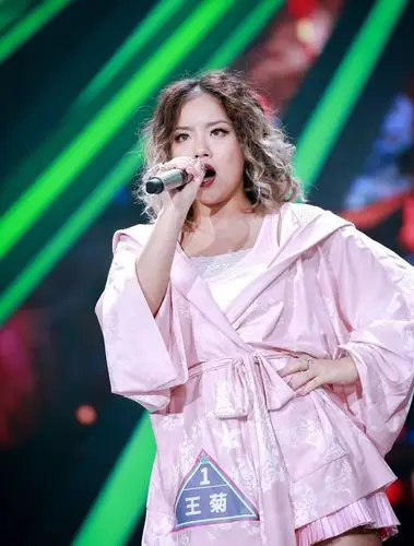 《创造101》王菊霸气翻盘,定义女团新标准!