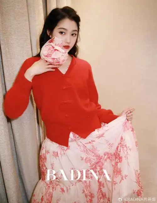 芭蒂娜##badina##badina24春##关晓彤同款##连衣裙世家##有凤来仪