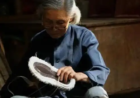 刻骨铭心的回忆,母亲哭鞋