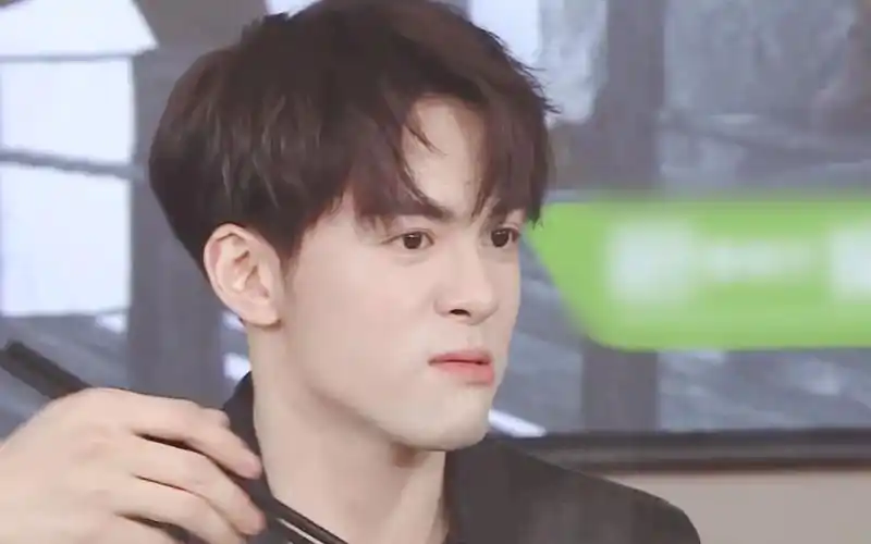 曾舜晞一些较为可爱的点