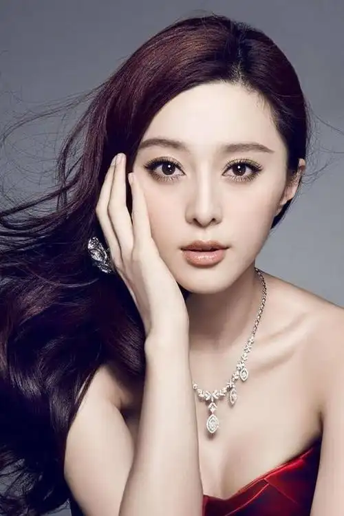 一组范冰冰的时尚照片,真的是太美了