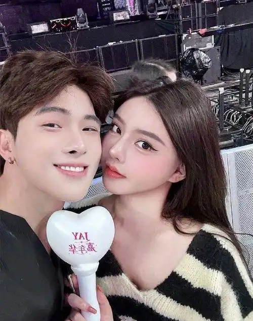 拍古装很清秀撞脸龚俊,网友怕他抛弃安冉|胡歌老婆_网易订阅