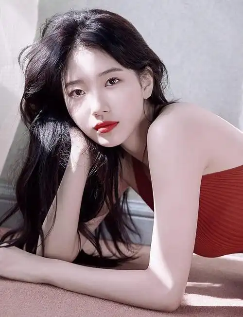 韩国最美10大女明星之裴秀智suzy