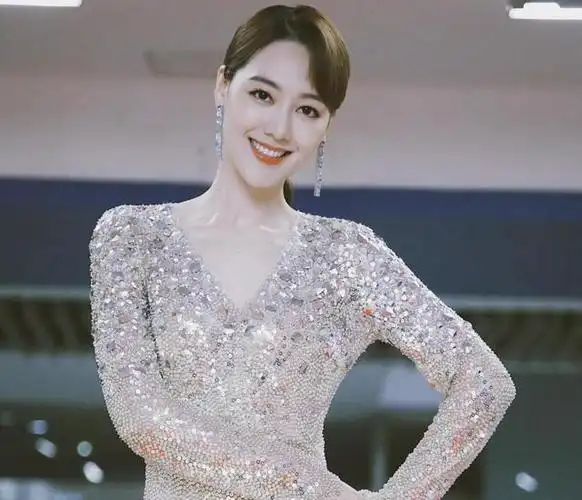 李咏|千帆|王冠|曹可凡|中国中央电视台_网易订阅