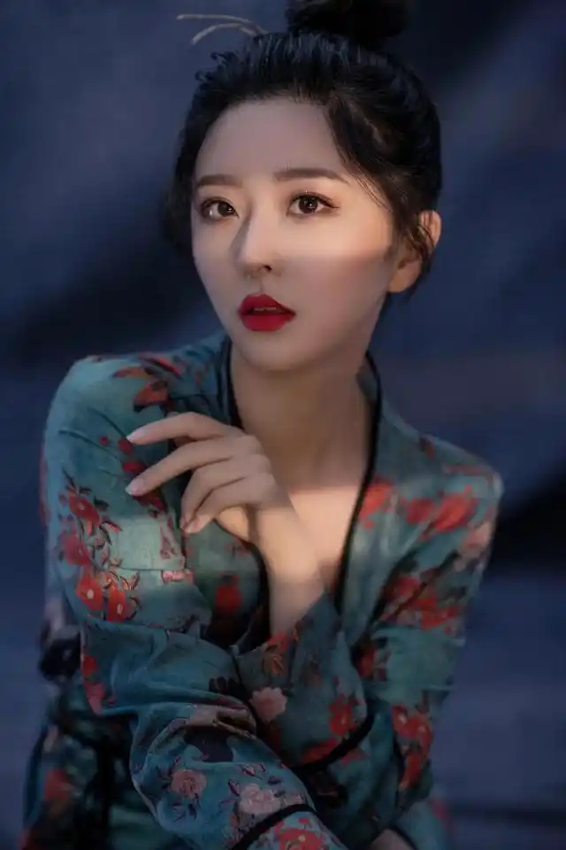 王嘉丽——写真集