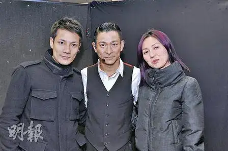 杨千嬅丁子高暂停"造人" 捧场刘德华个唱