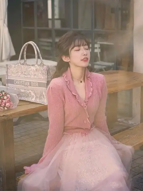 粉色网纱珠花蕾丝半身网纱裙 女士半身裙