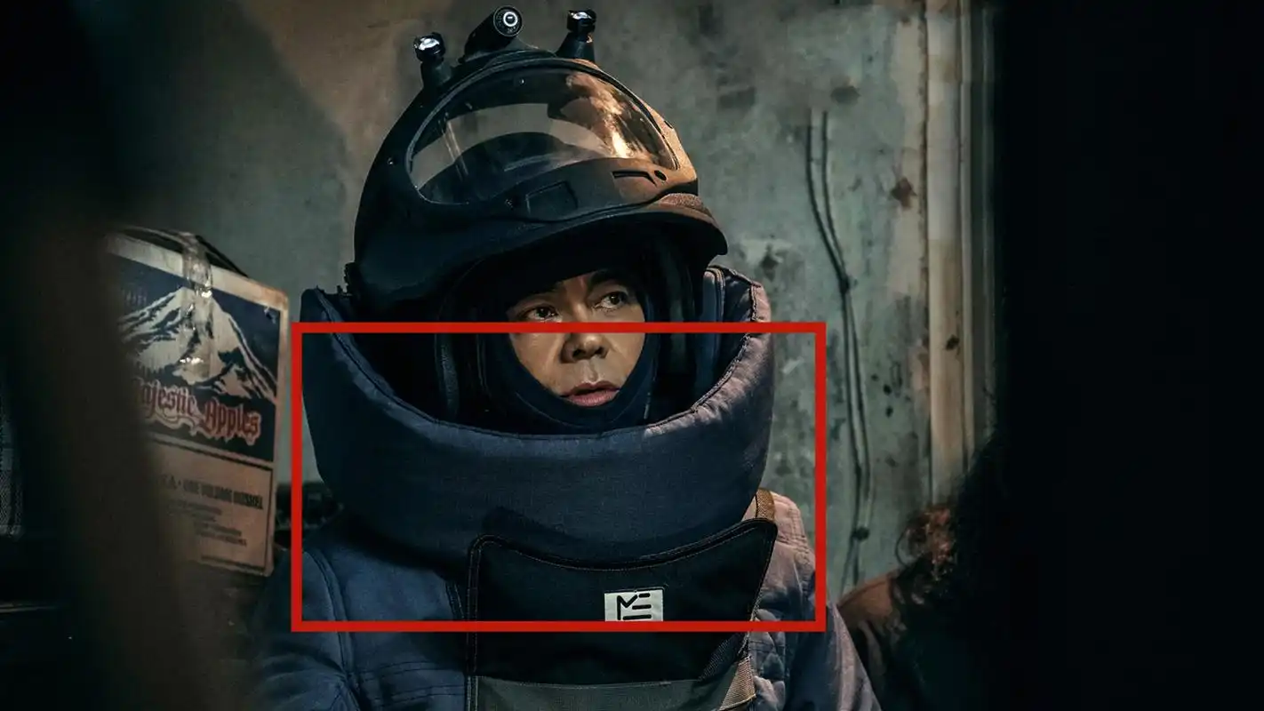 拆弹专家2防暴服真的能挡得住狙击枪的子弹吗估计有点悬