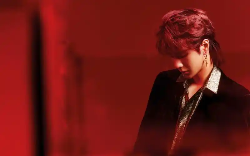 王一博帅气写真图片桌面壁纸