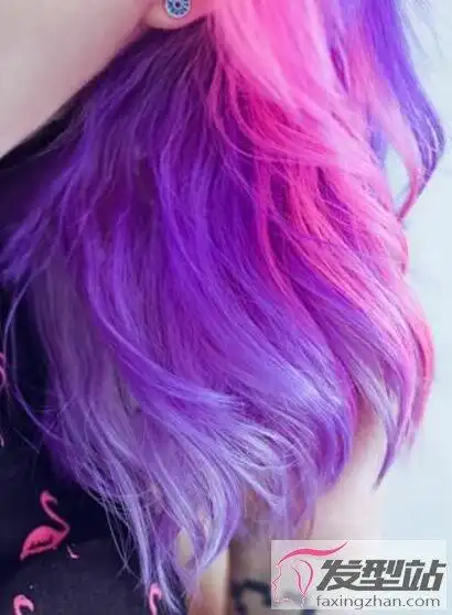 紫色系头发有哪些好看颜色 紫外光发色再次美出新高度!