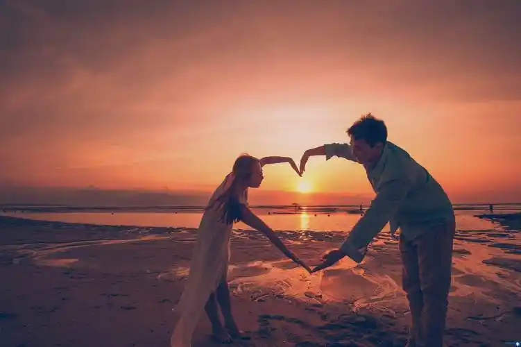 搞笑的爱情句子吐槽爱情的搞笑句子