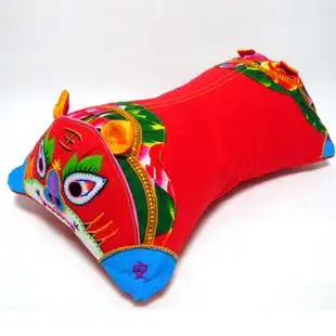 刺绣稻壳双头虎头枕老虎枕头玩偶抱枕虎公仔老虎毛绒玩具娃娃包邮