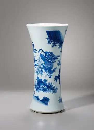 明崇祯青花"刘海戏金蟾"人物故事纹花觚