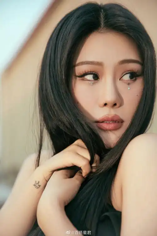 袁娅维出道十周年新歌我们##袁娅维新歌我们手写封面##ootd星向标