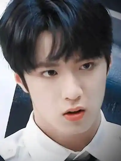 刘耀文无限超越班哭戏