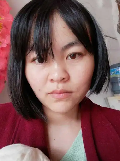 你见过塌鼻子的美女吗?