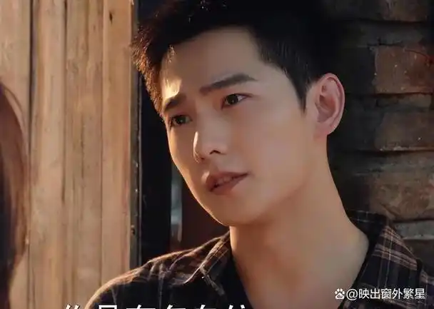 一部我的人间烟火让杨洋的滤镜碎了一地,从最帅top1到现今的油王