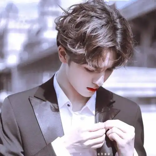 微信头像朱正廷