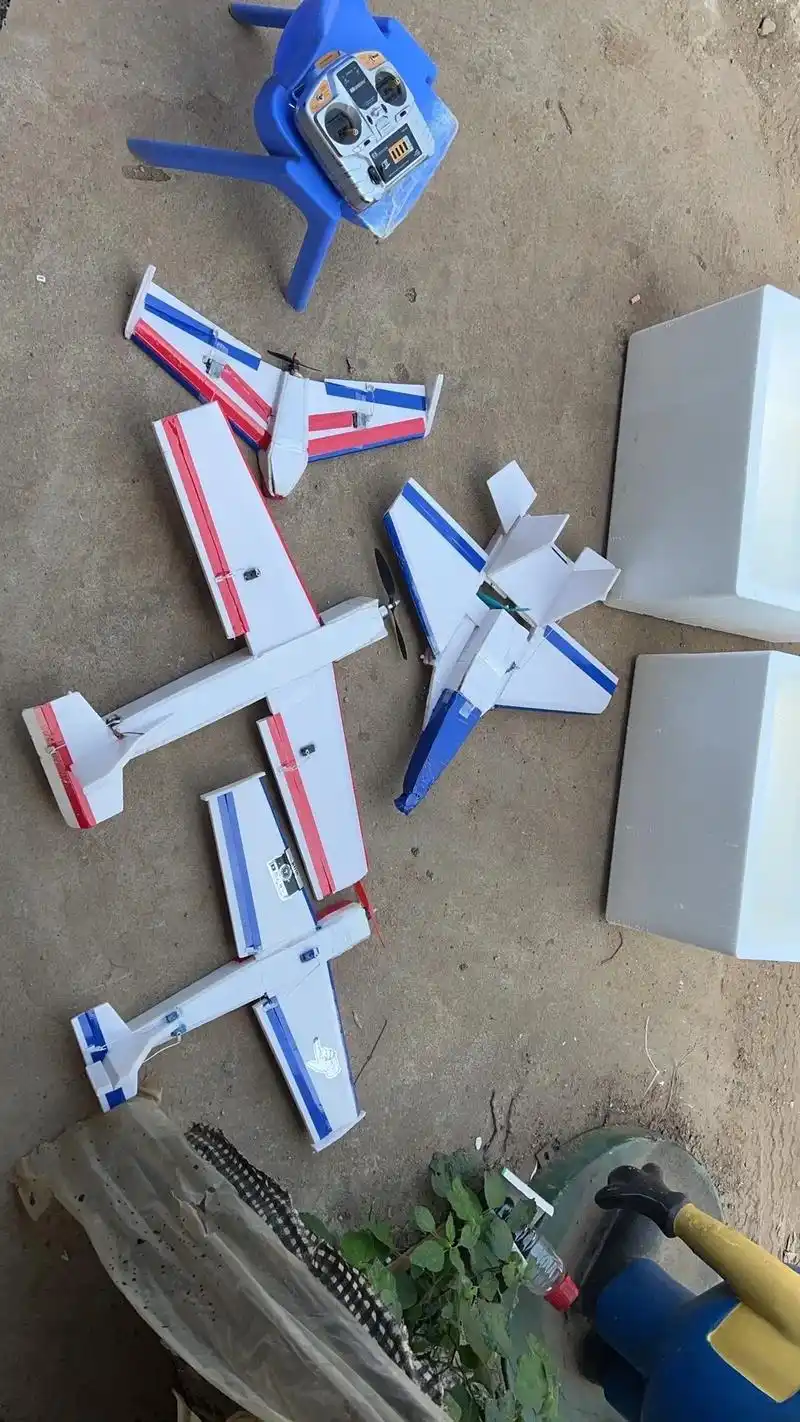 航模 #遥控模型 #手工做飞机模型 #diy #这才是男人 - 抖音