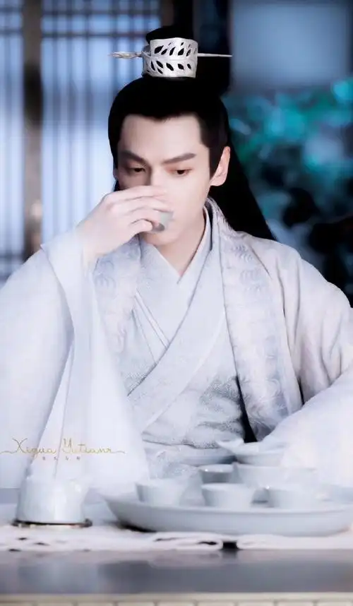 原来男生穿古装可以这么仙