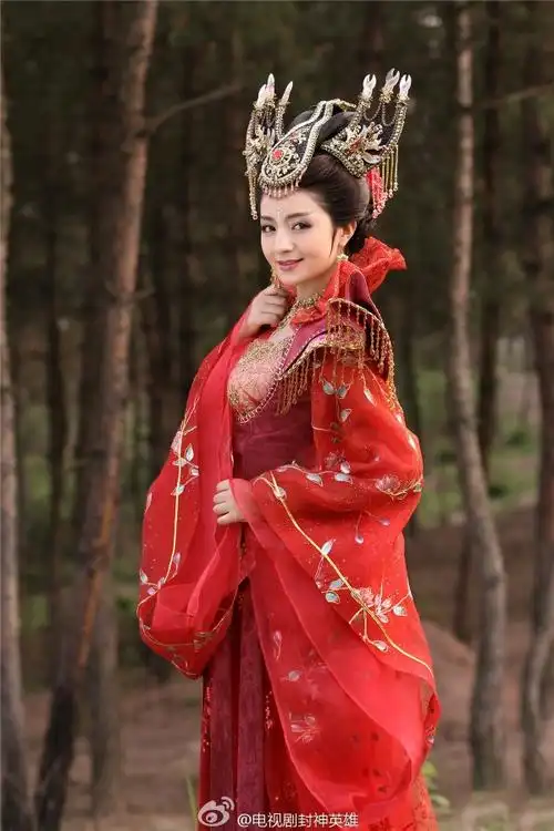 封神英雄玉磬麦迪娜