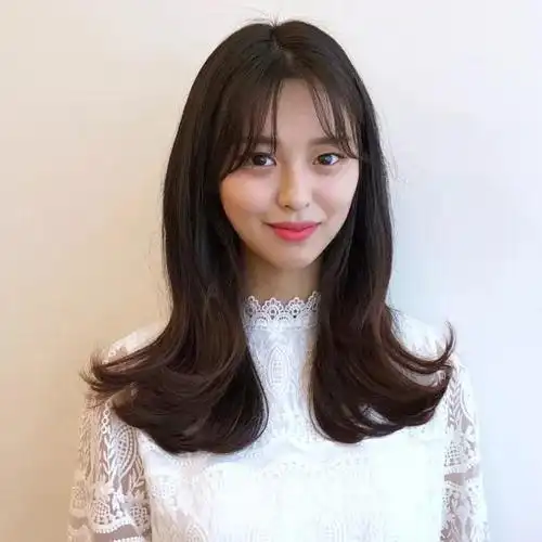 2018最火空气烫发中分空气烫中长发瘦脸时尚尽显慵懒知性美