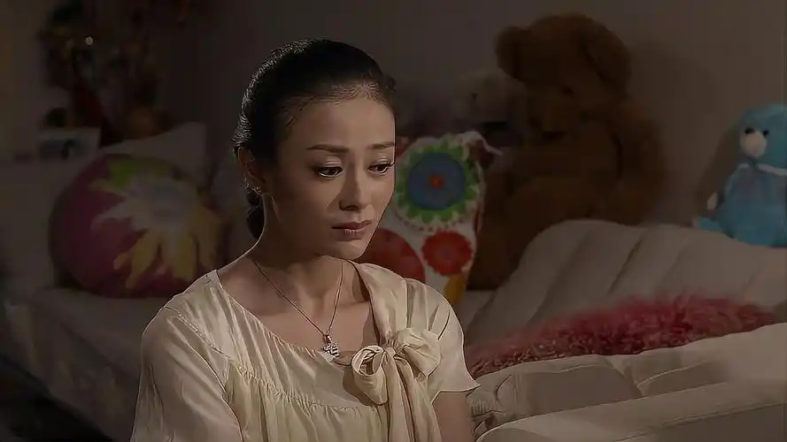 咱们结婚吧:这小三真搞笑,竟然还谈爱情,也不看看自己配吗!