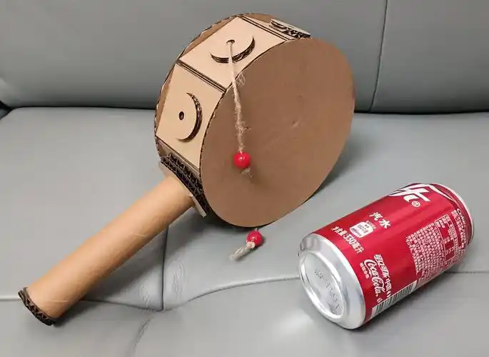 diy自制乐器废物利用幼儿园玩教具手工制作大鼓材料变废为宝 大鼓材料