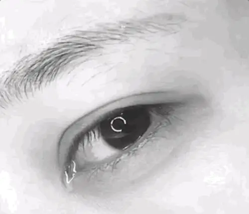 胡先煦和刁卓被爆已分手,女方曾晒自己伤心流泪的眼睛疑似被甩?