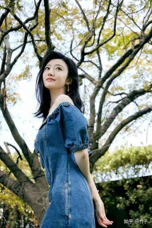 景甜最新美照分享,今日份的氧气清新少女甜好美好甜啊!