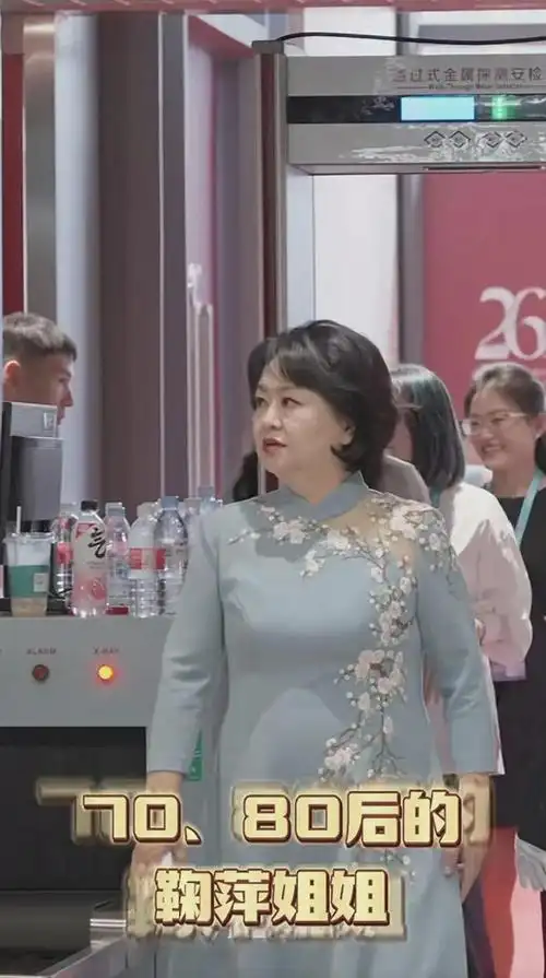 58岁鞠萍近照惹热议!一脸凶相,众多知情者曝其私底下人品超差!|小说家