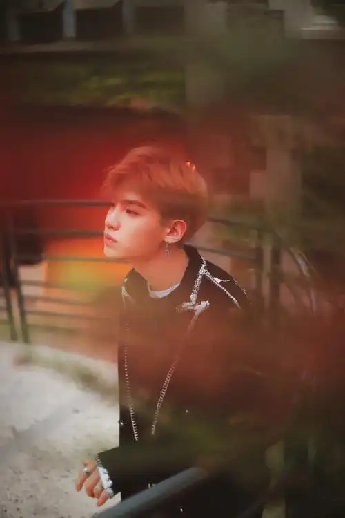 黄明昊闪光时刻