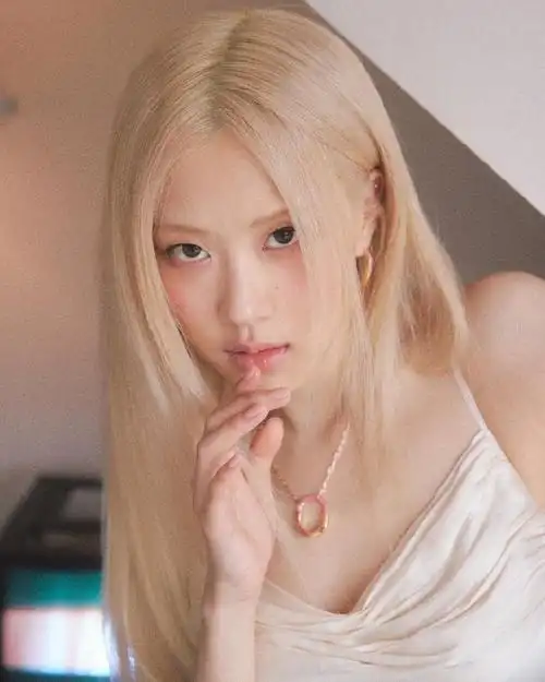 rose朴彩英_blackpink