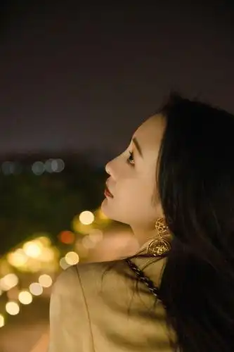 王鸥天台看风景上演唯美侧颜杀极具温柔感浪漫到飞起