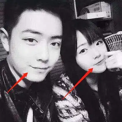 之前有网友也少出肖战在学生时期的照片,肖战的异性缘也是好到爆哈哈