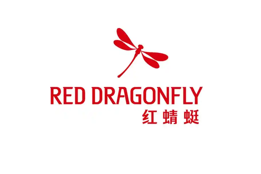 28岁的红蜻蜓正在变"潮",品牌蜕变换新上半年预盈逾3500万