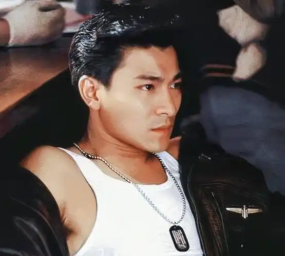 年轻版刘德华美到早餐面纱揭开!_食品_女儿_电影