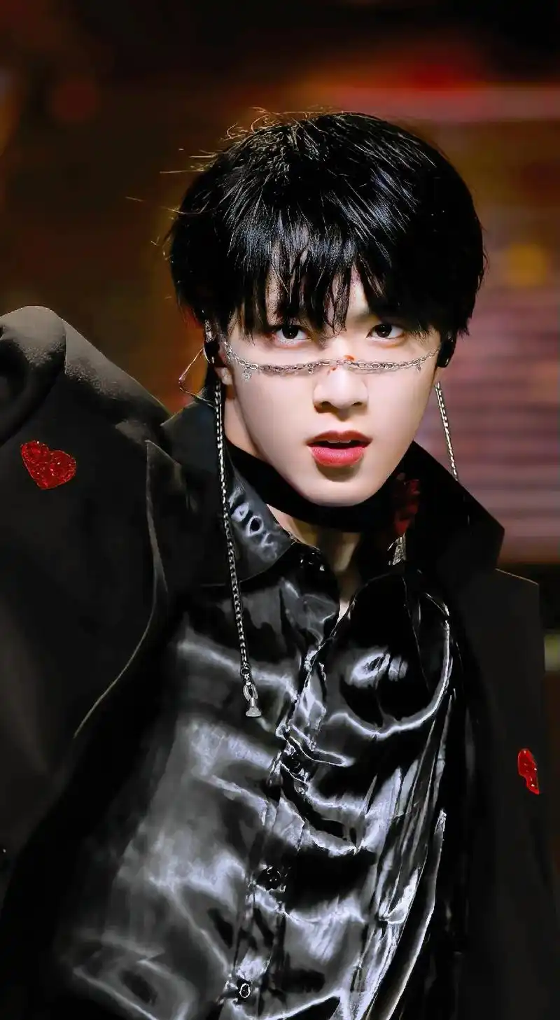 刘耀文壁纸part19#刘耀文 #fyp #我要上热门 #壁 - 抖音