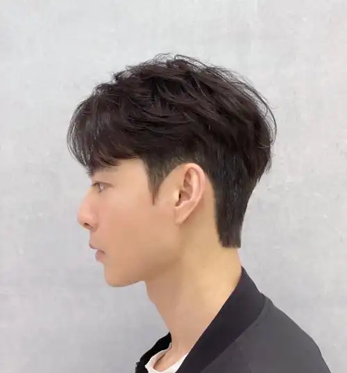 国潮男士服帖烫