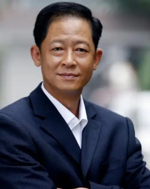 说到王志文,相信大家都知道这个男演员,21岁就开始拍戏了,之后在《南